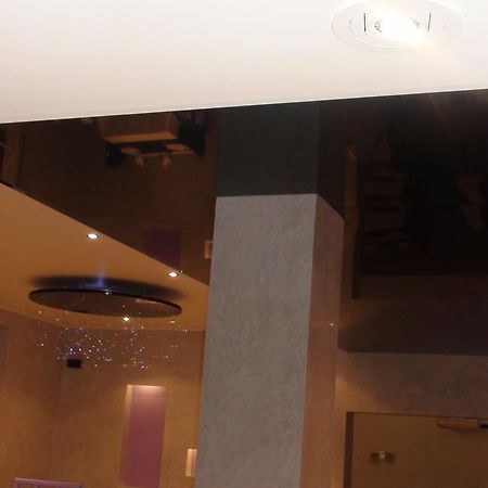 Chez Maxim Hotell Saint-Sauveur  Eksteriør bilde